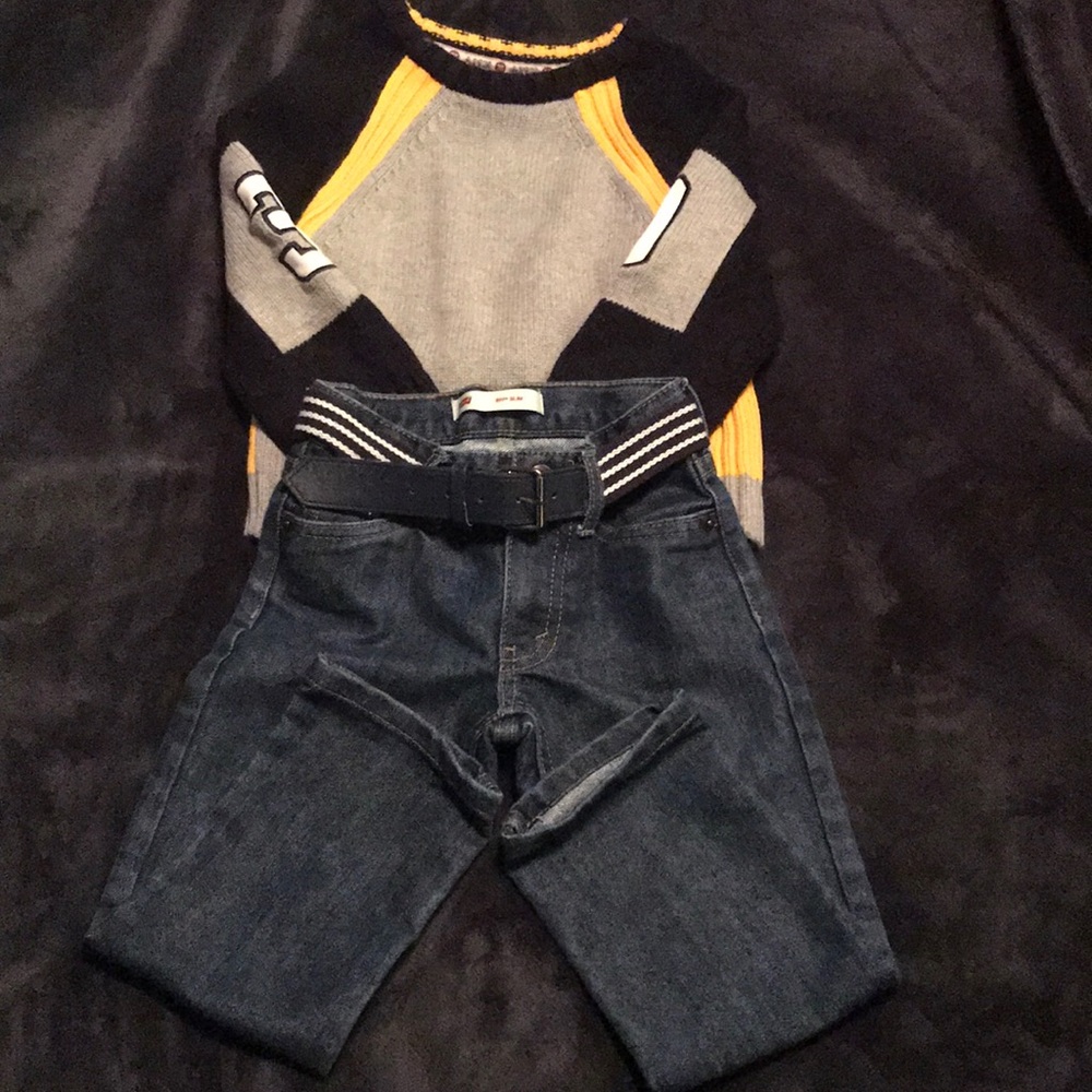 Amx Boys Sweater size 3T